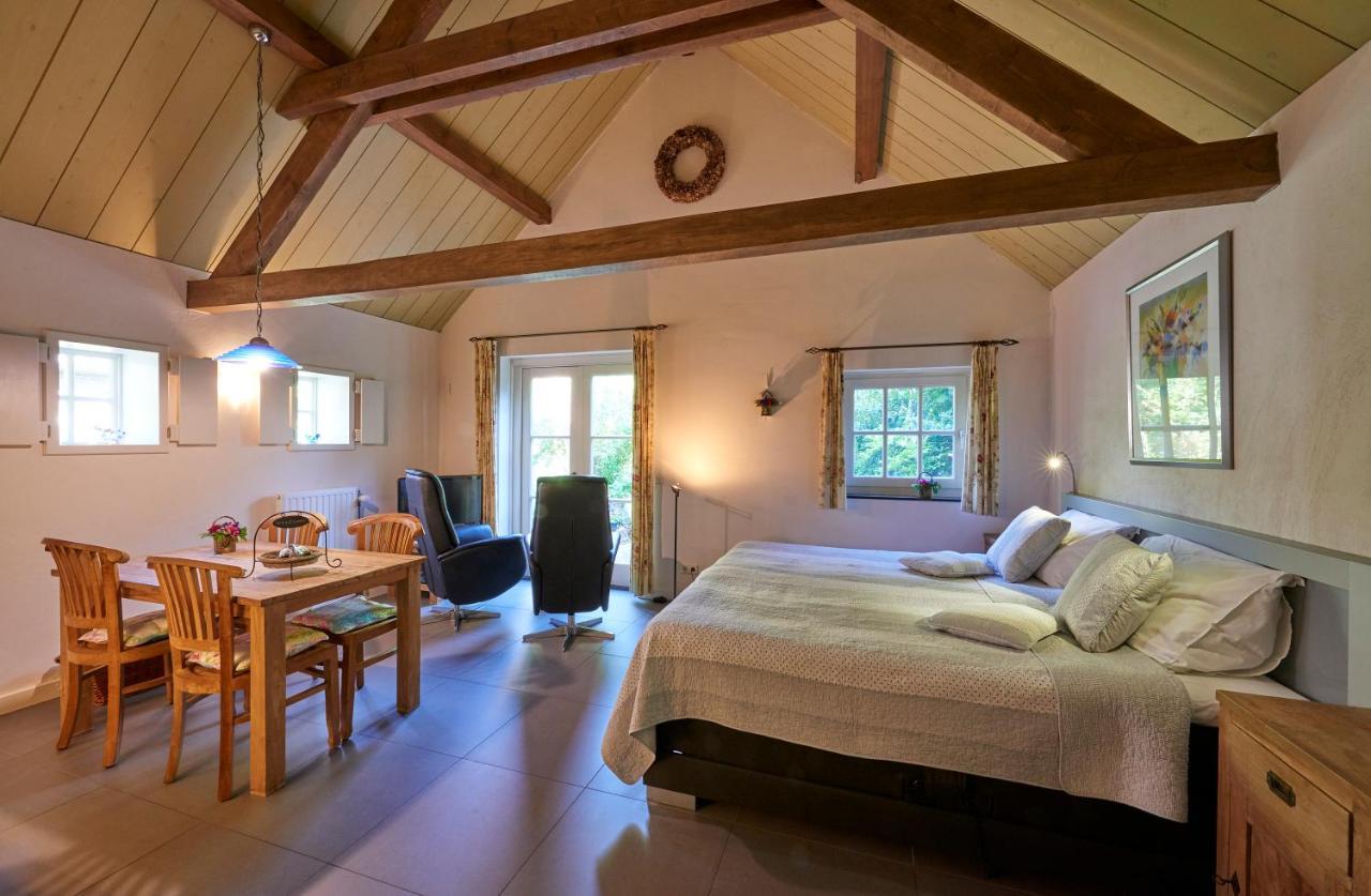 Huys En Hoff Aen Den Haspel Bed & Breakfast Oirschot Exterior foto
